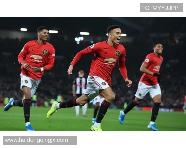 戴森丹尼尔斯崭露头角成为NBA新星引发球迷热议与期待 戴森丹尼尔斯崭露头角成为NBA新星引发球迷热议与期待